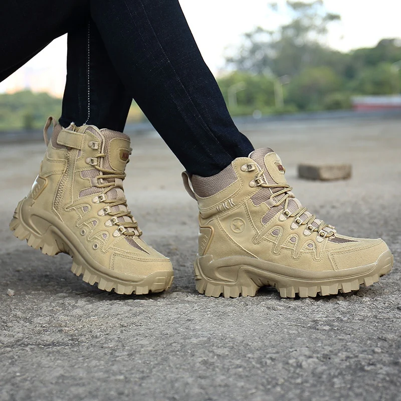 Alfredo | Zwarte militaire werklaarzen met antislip zool - Image 4