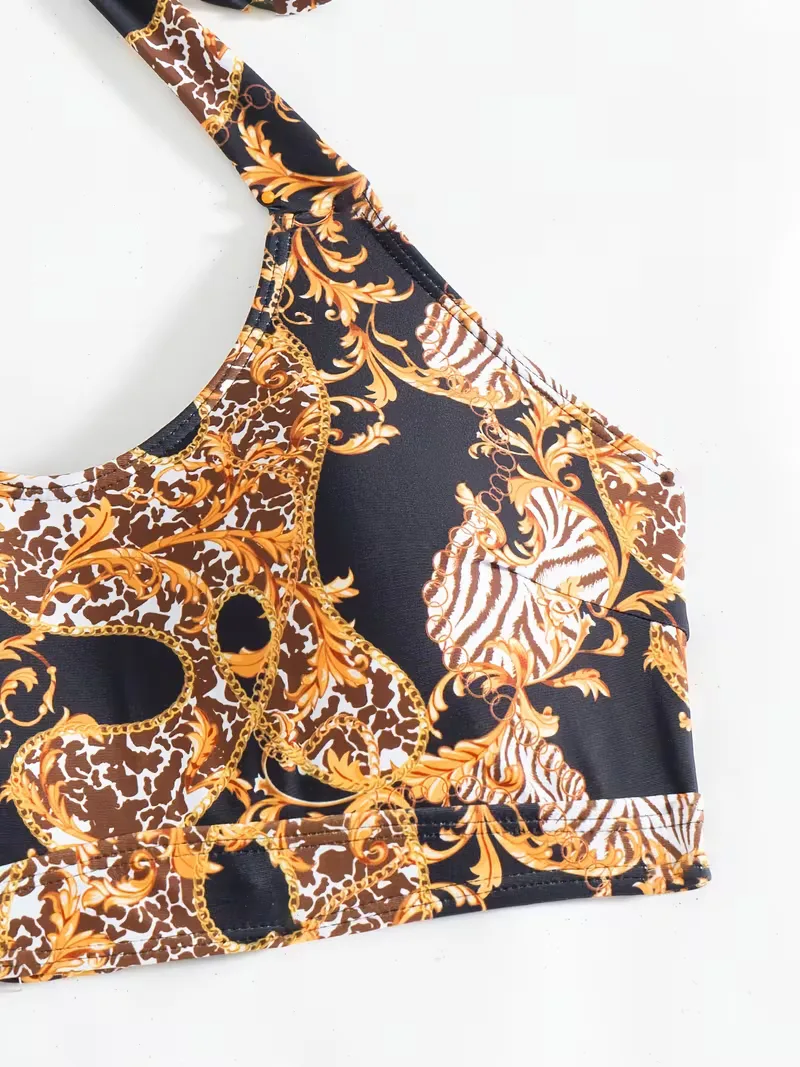 Cover-up met halternek en shorts - Image 45