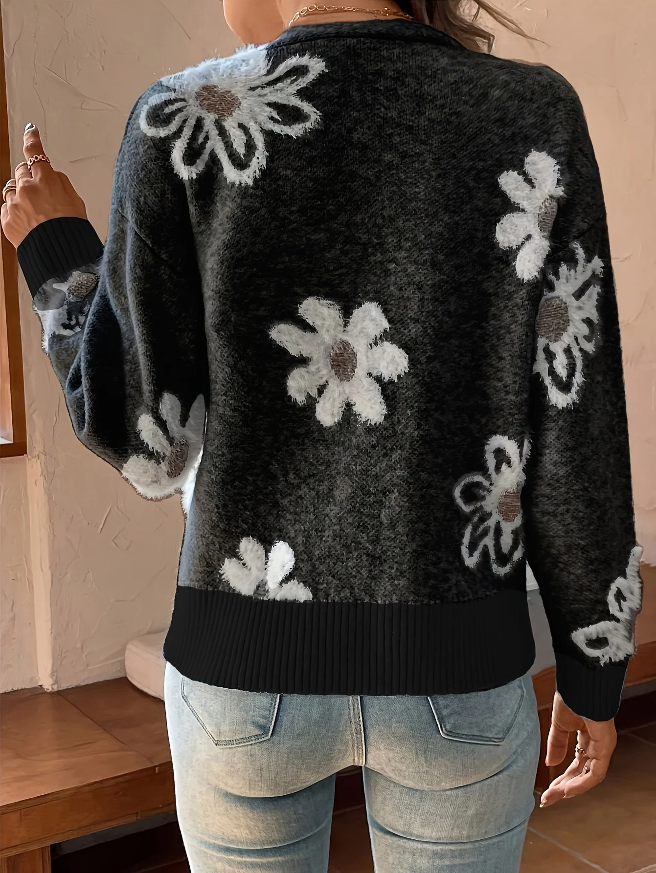 Emma | Bloemenpatroon cardigan trui - Image 10