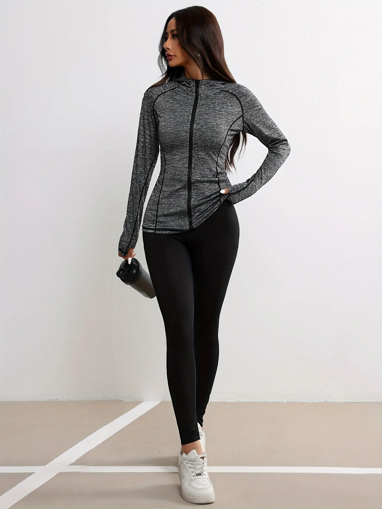 Emma | Sportjack met capuchon en streepdetail - Image 5
