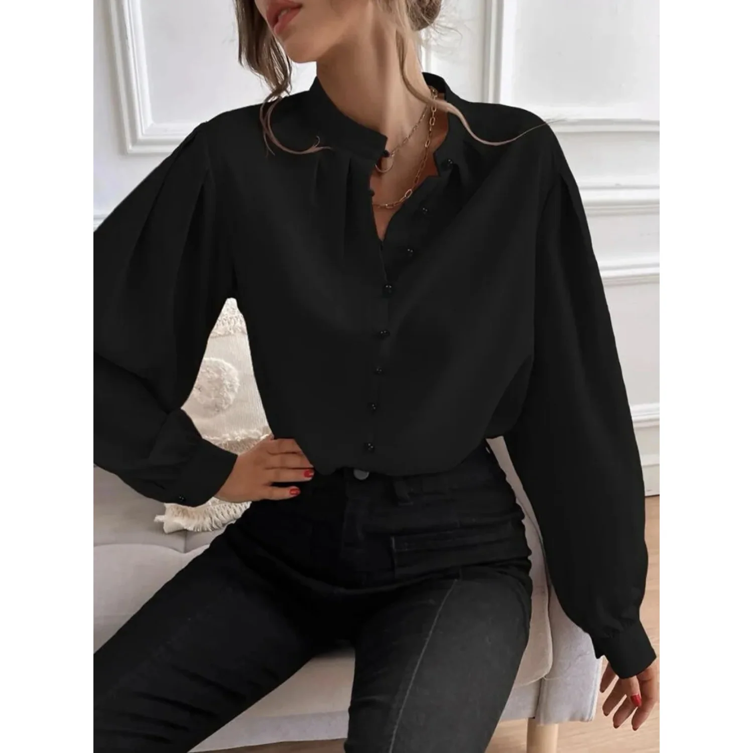 Emma | elegante gebloemde damesblouse met omslagkraag - Image 5