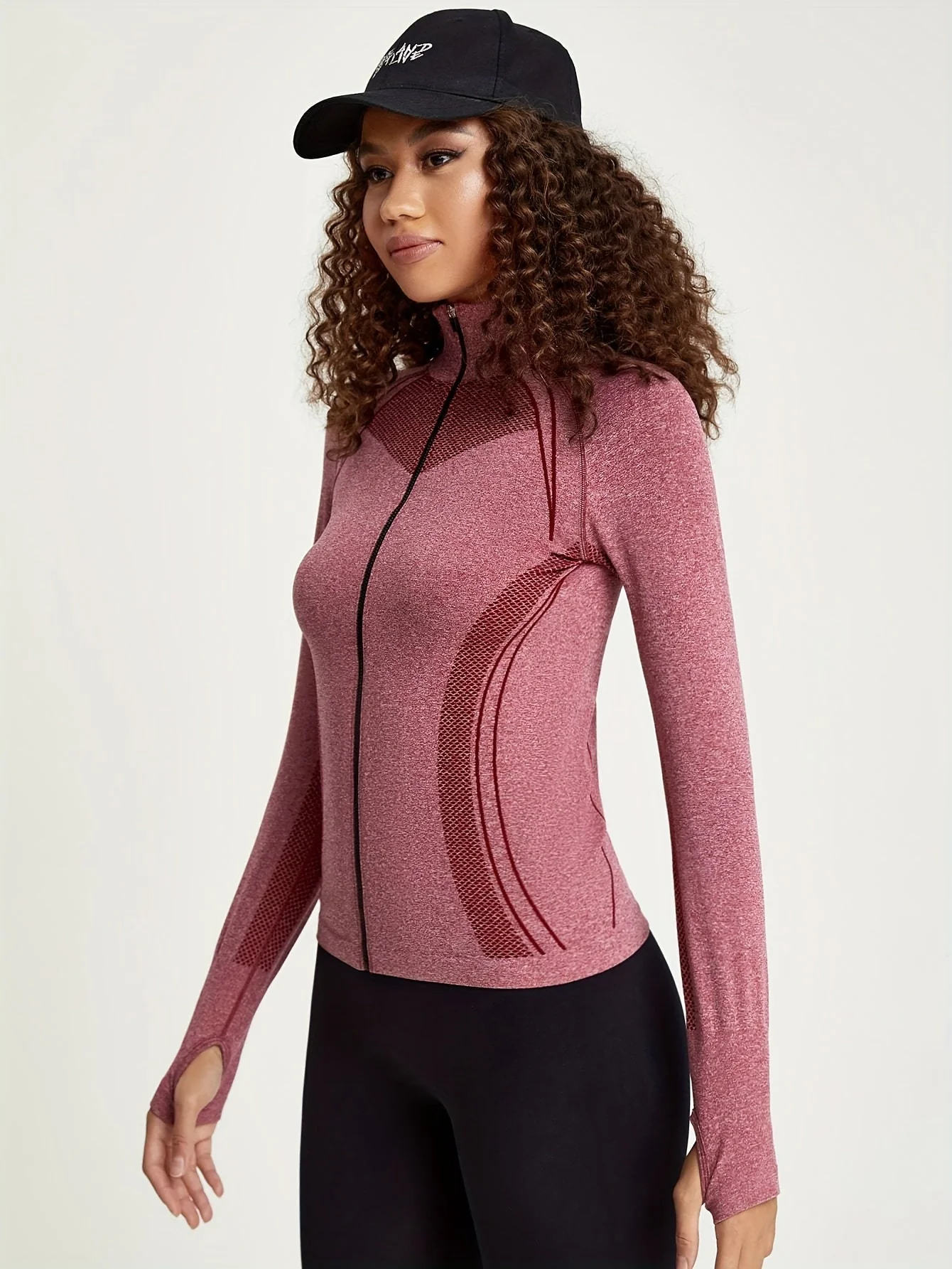 Esmée | Sportief track jacket met lange mouw en volledige rits in zwart - Image 5