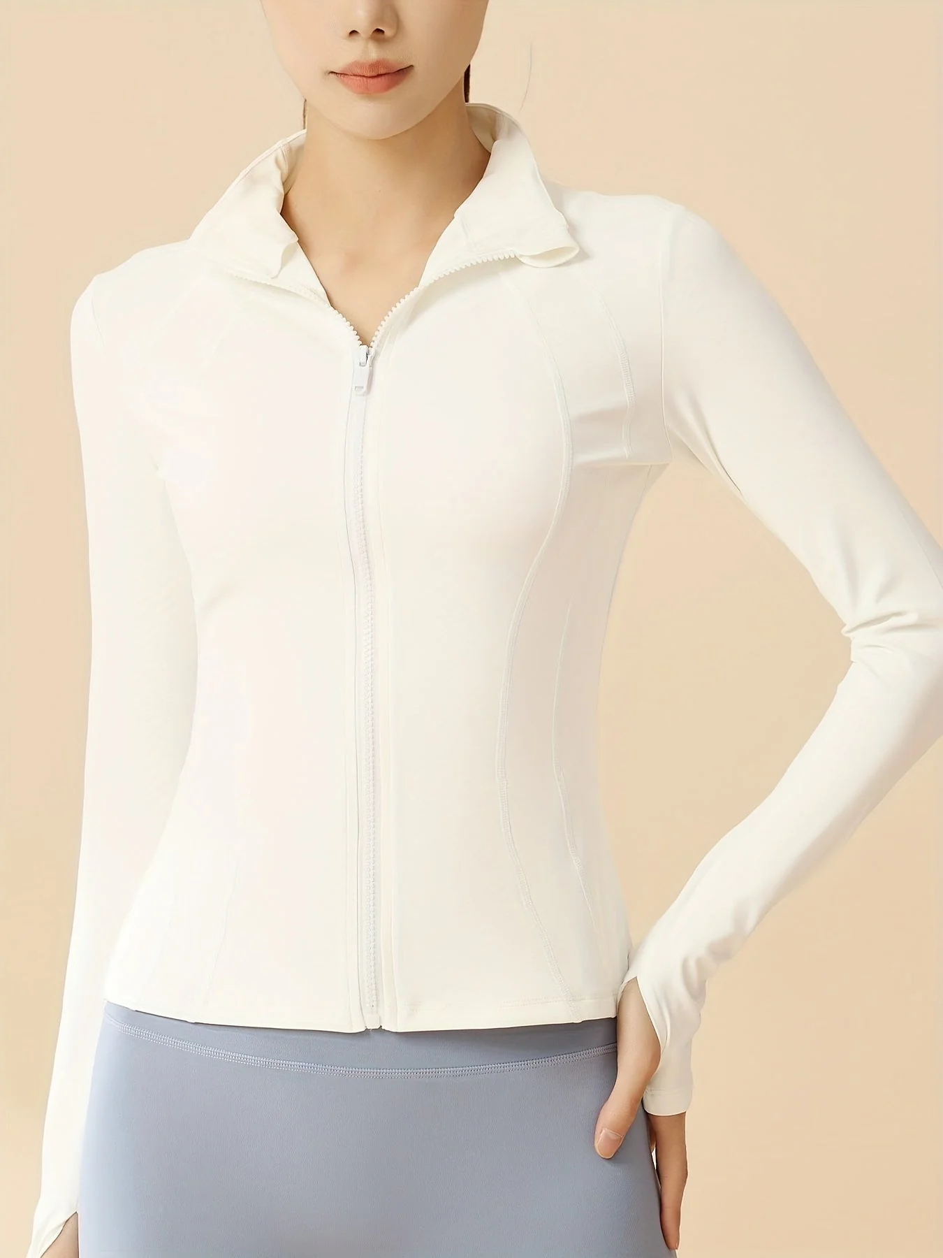 Eva | Cropped sportjack met ademende stof en staande kraag - Image 6