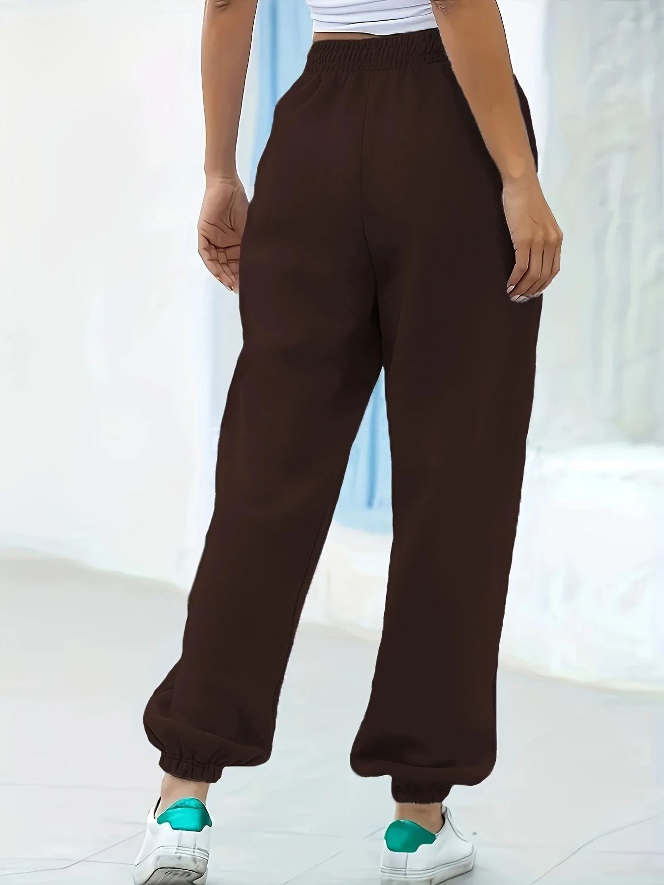 Femke | Effen elastische joggingbroek met hoge taille - Image 13