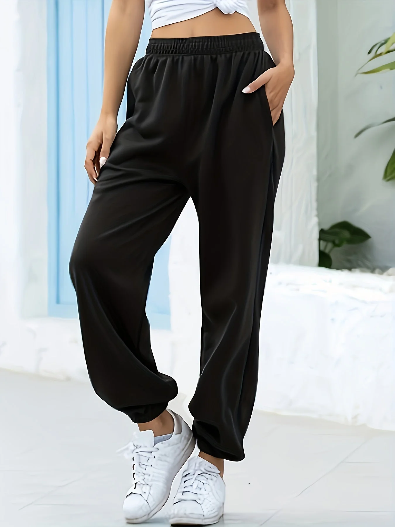Femke | Effen elastische joggingbroek met hoge taille - Image 3