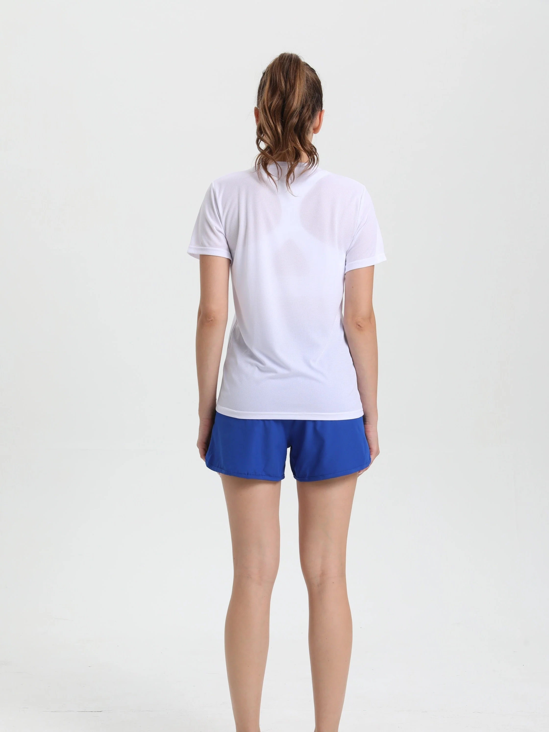 Fien | Sneldrogend lichtgewicht sportshirt voor dames - Image 12