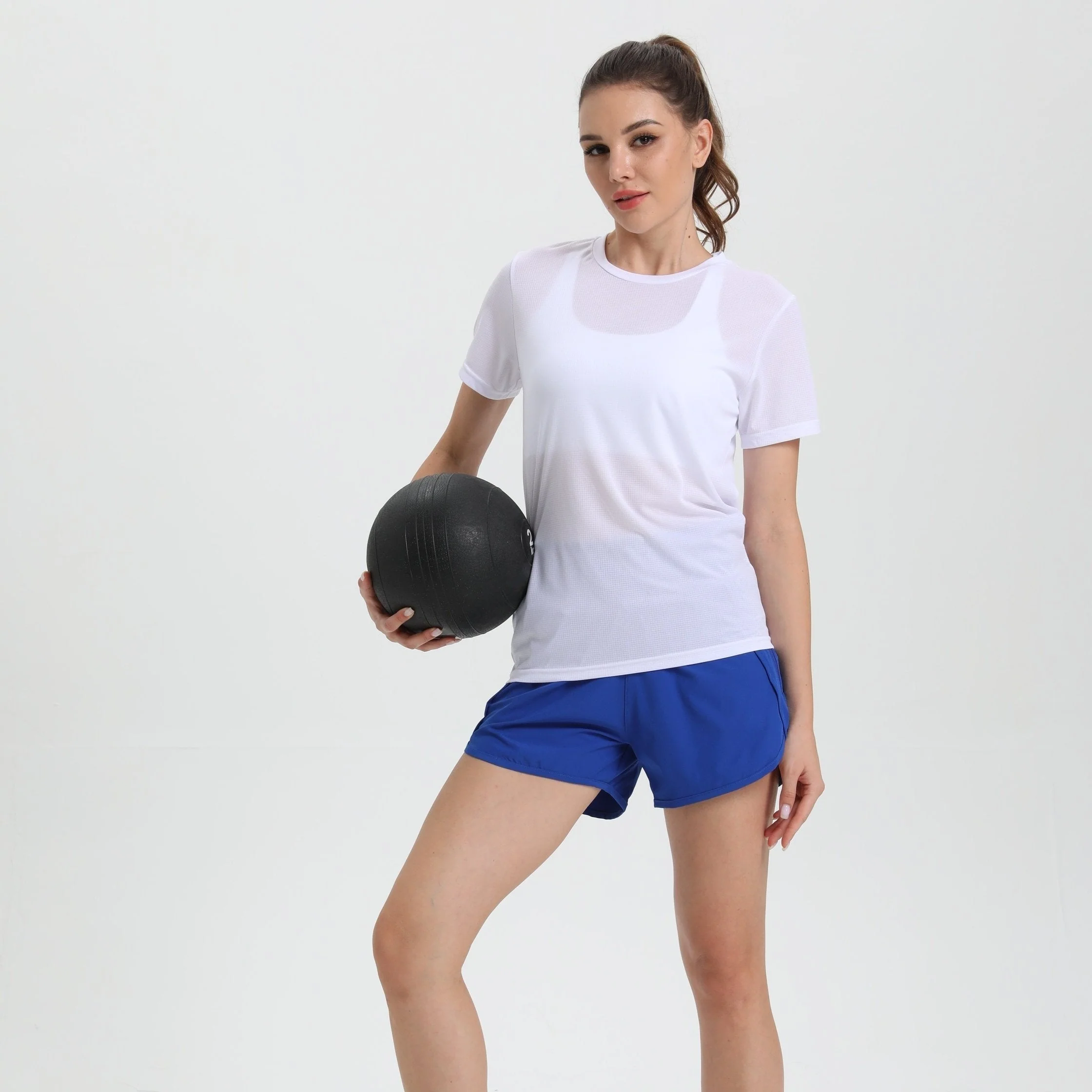 Fien | Sneldrogend lichtgewicht sportshirt voor dames - Image 13