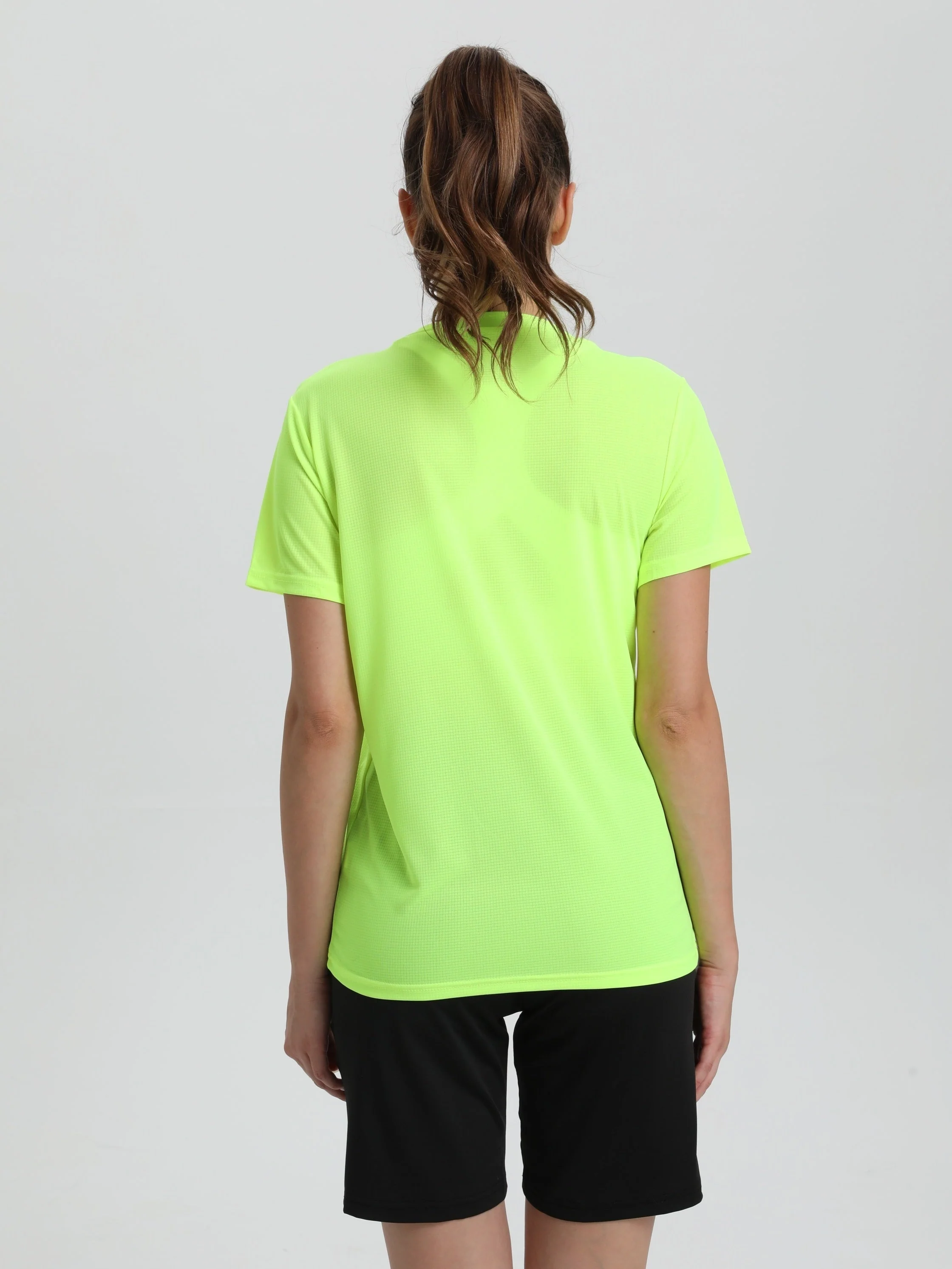 Fien | Sneldrogend lichtgewicht sportshirt voor dames - Image 15