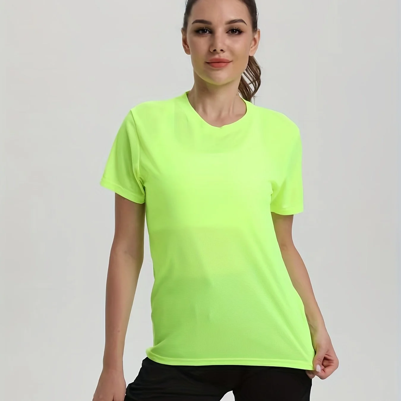 Fien | Sneldrogend lichtgewicht sportshirt voor dames - Image 16