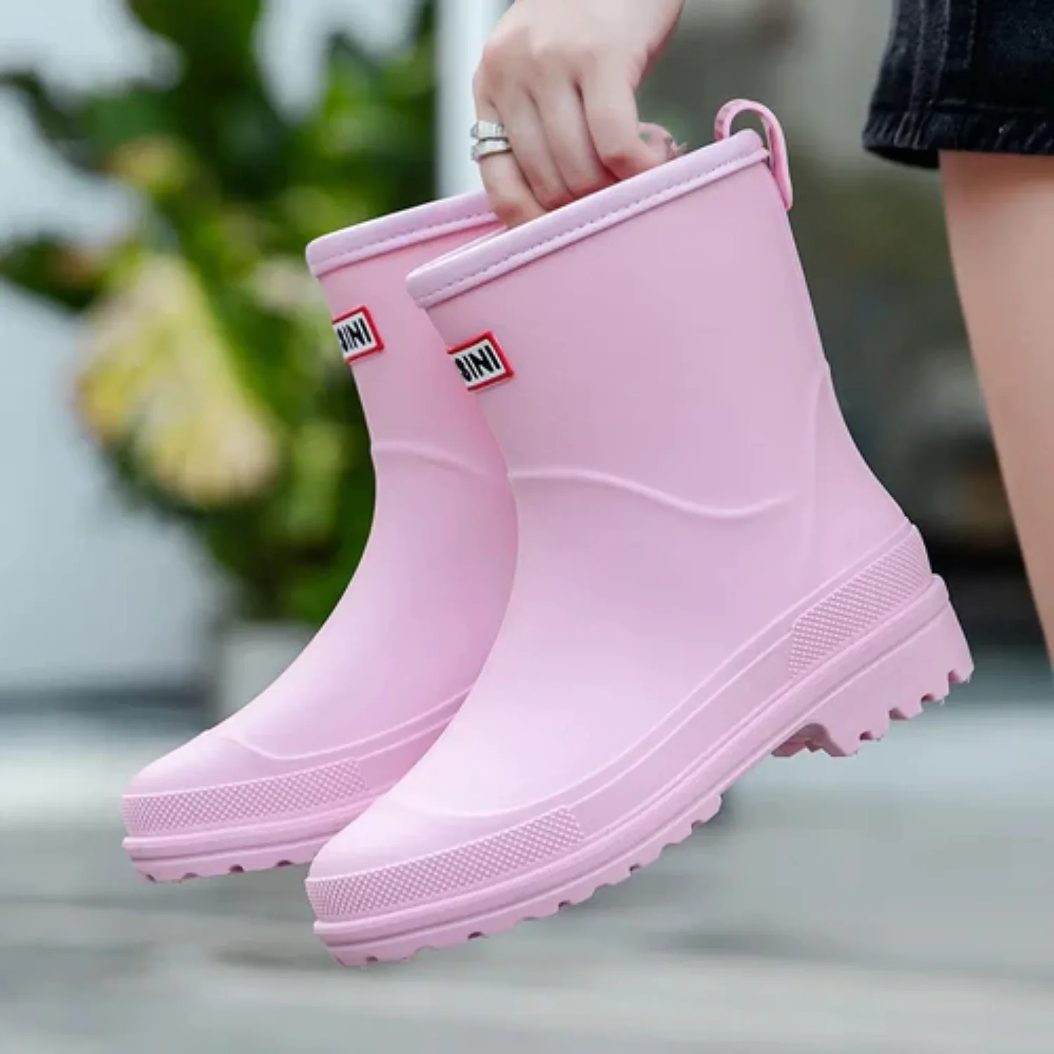 Floor | Trendy waterdichte dames regenlaarzen - Image 5