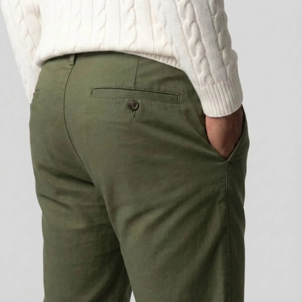 Groene chino met regular fit en zijzakken - Image 6