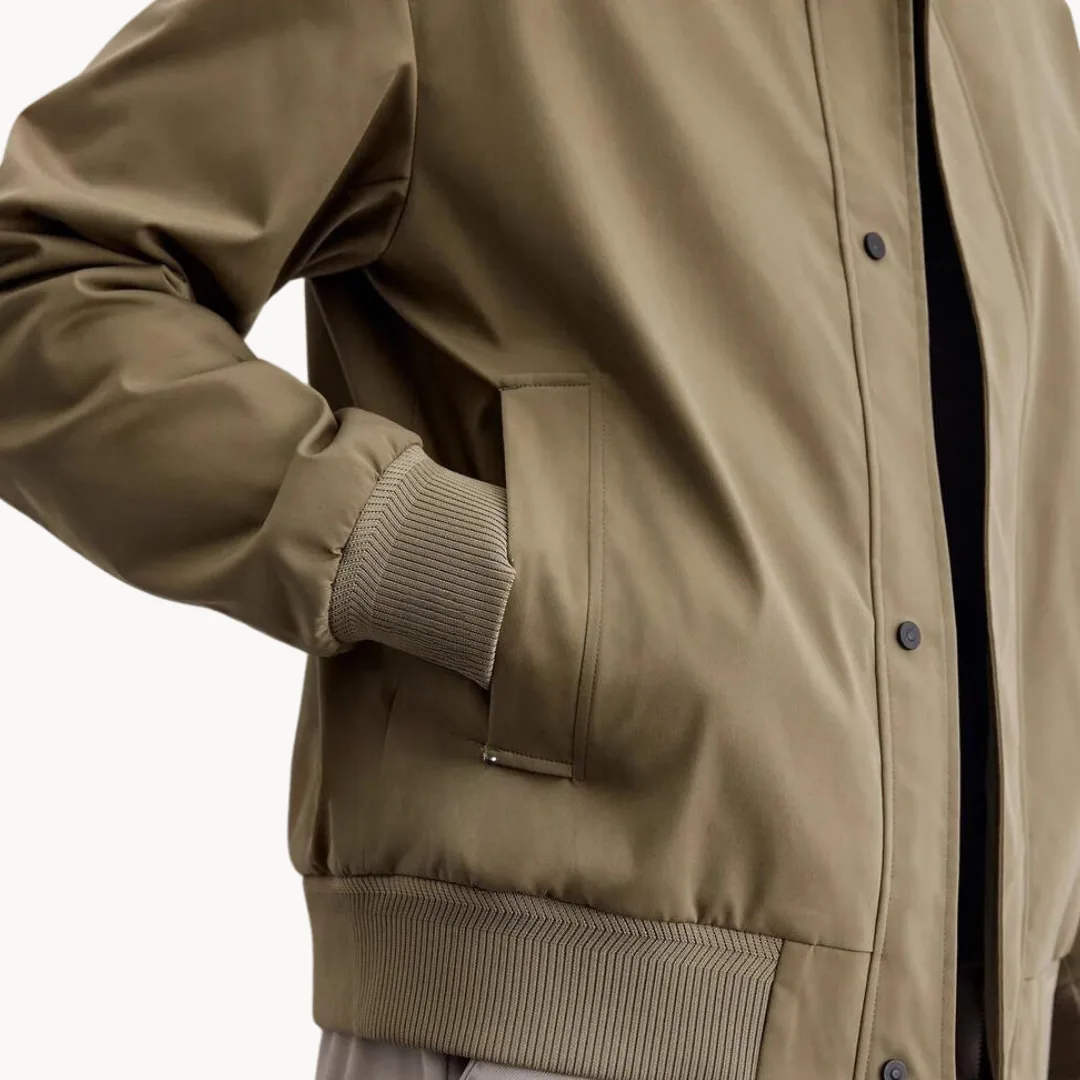 Hugo | Casual jas met knopen sluiting en elastische boord - Image 12