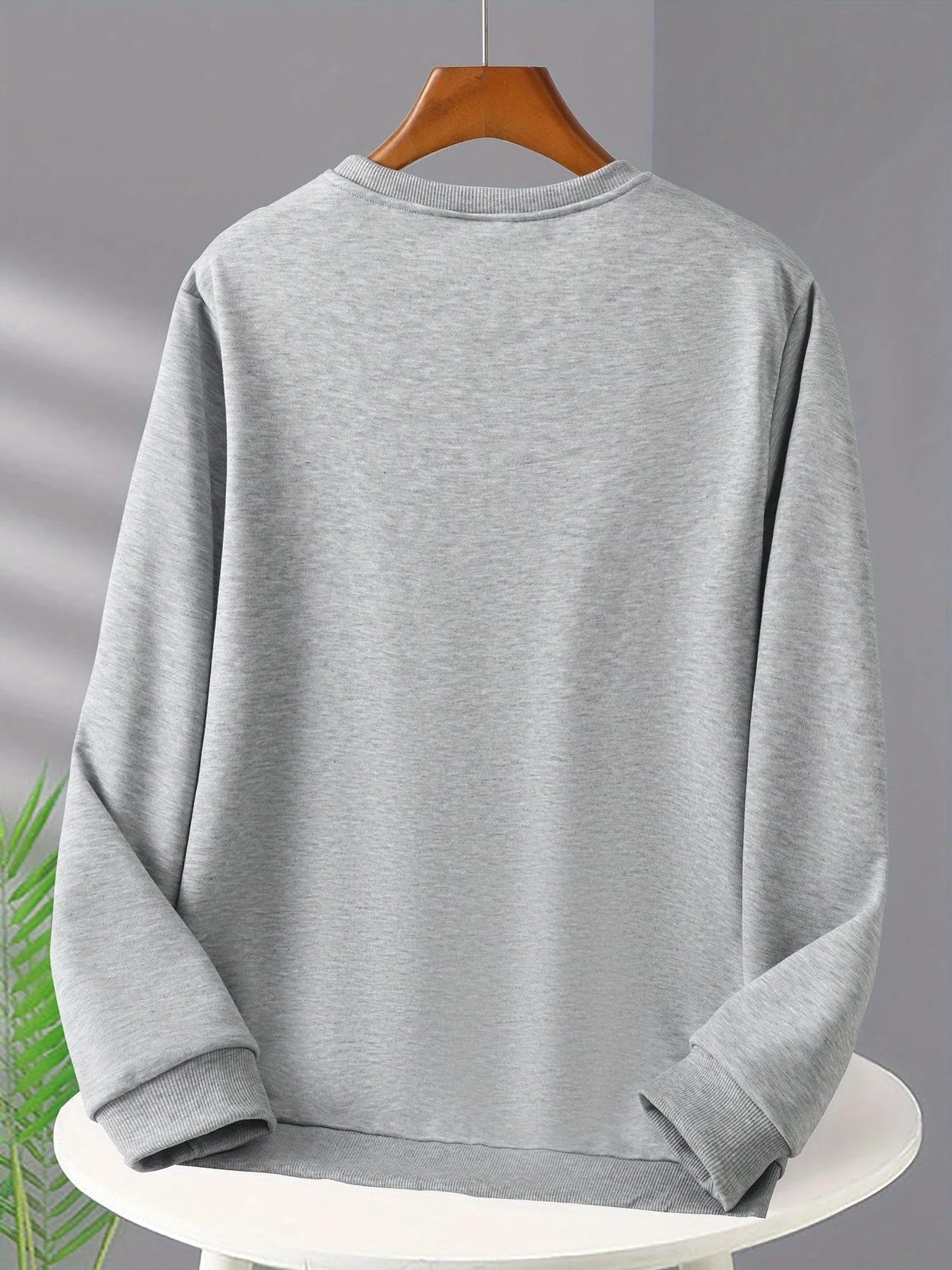Kasper | Heren sweatshirt met kerstmanprint en lange mouwen - Image 6