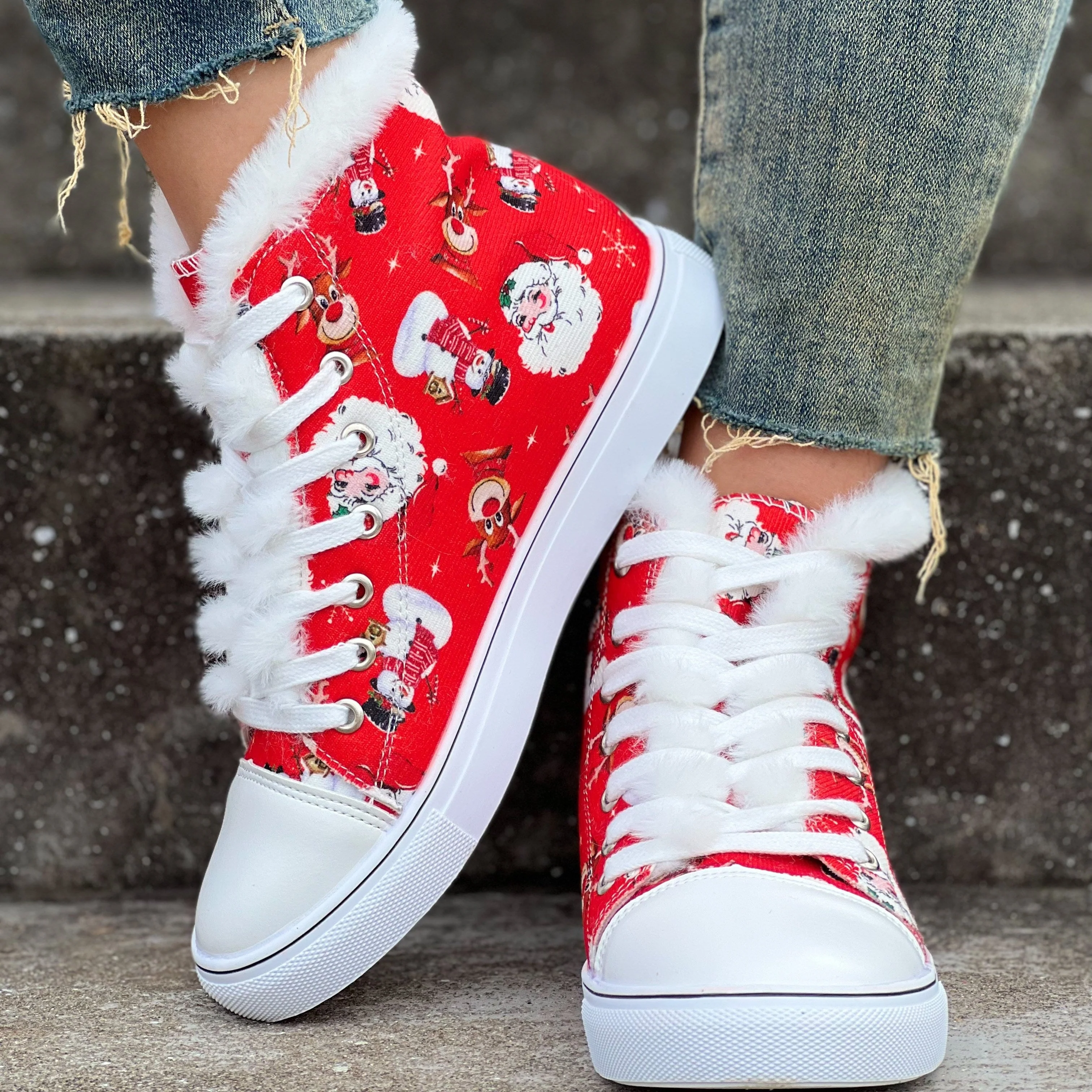 Naomi | Kerstmansneakers voor dames met fleecevoering