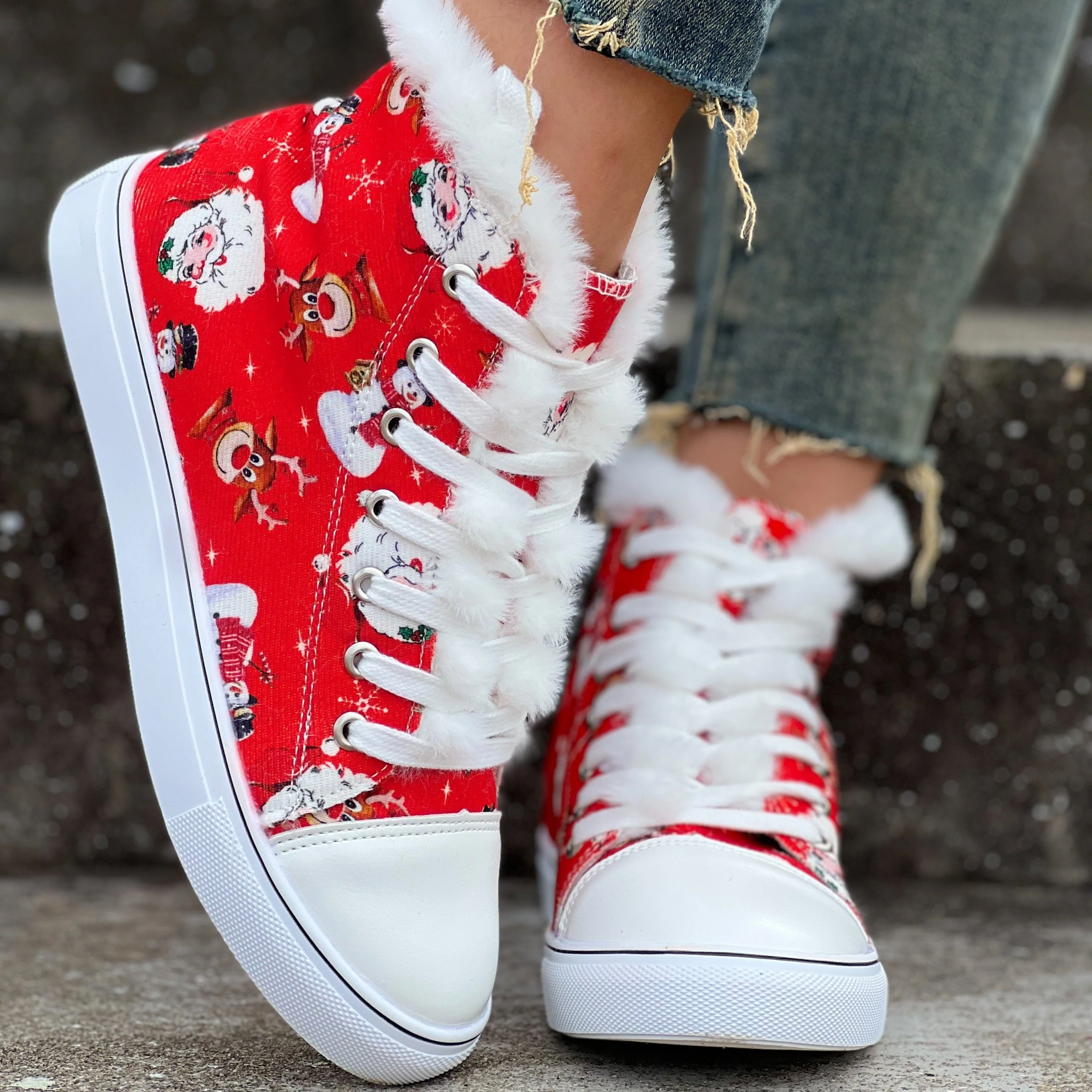 Naomi | Kerstmansneakers voor dames met fleecevoering - Image 2