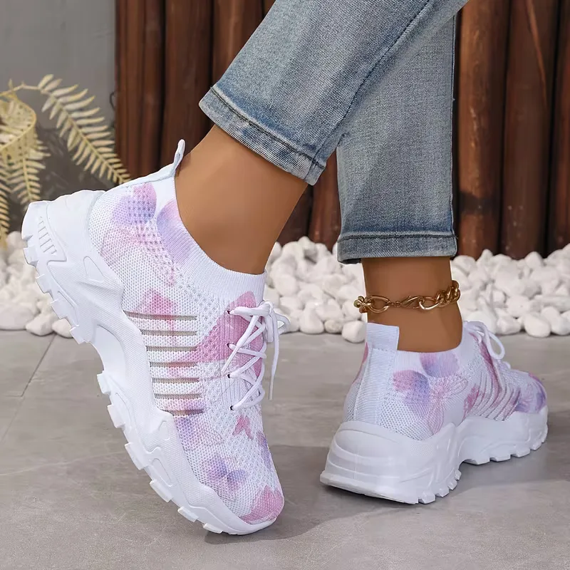 Lage sneaker met butterfly print - Image 12