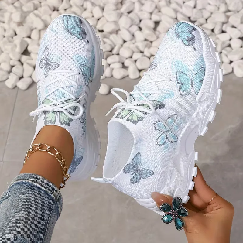 Lage sneaker met butterfly print - Image 6