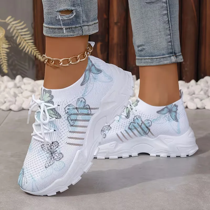 Lage sneaker met butterfly print - Image 7