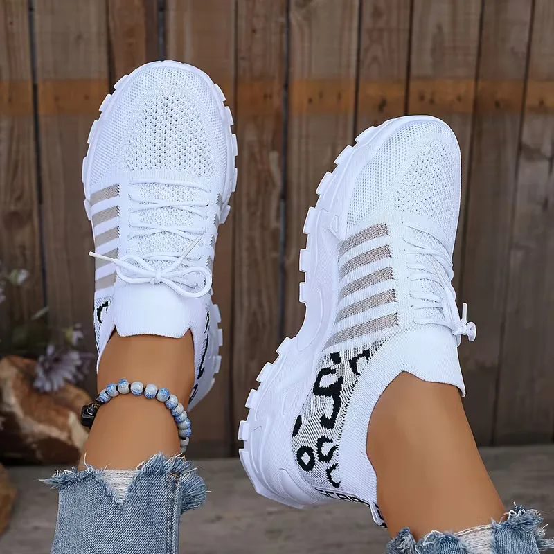 Lage sneaker met leopard print - Image 5