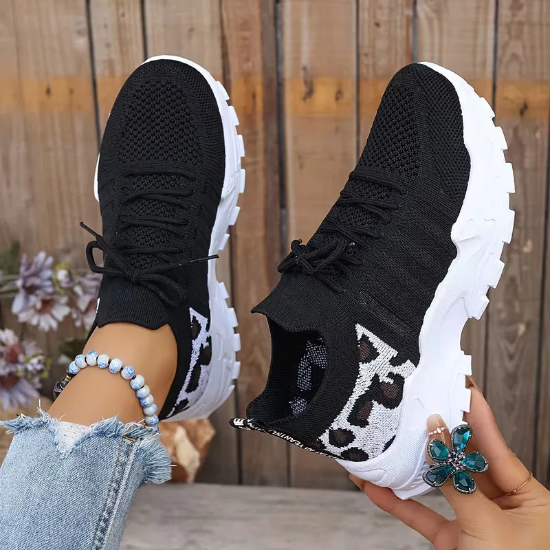 Lage sneaker met leopard print - Image 7
