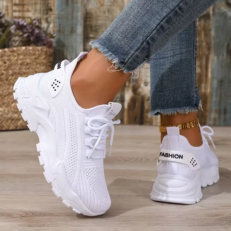 Lage sneaker met mesh bovenkant - Image 2