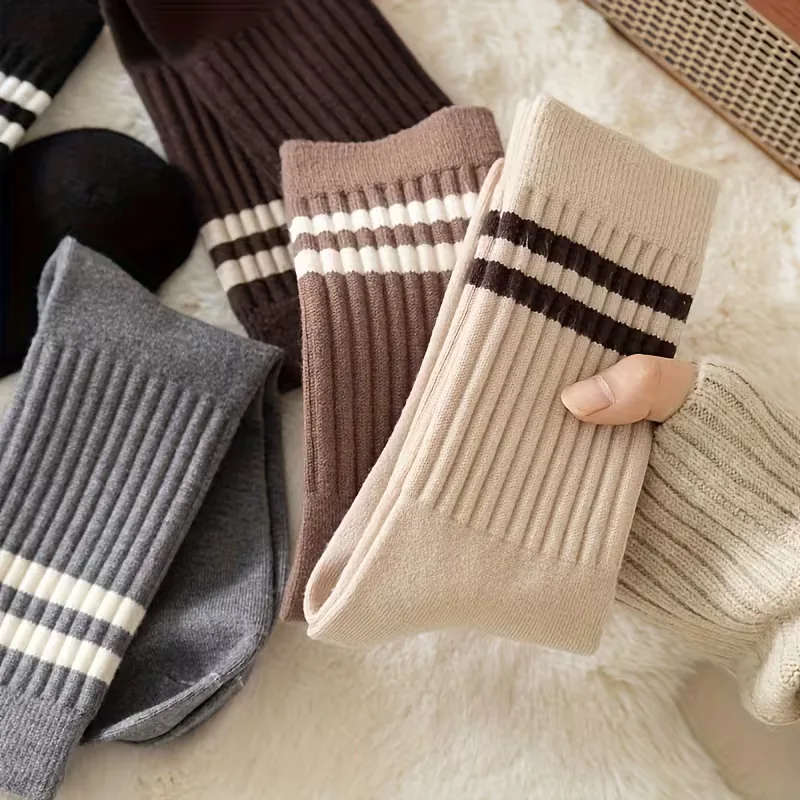 Lange sokken met ribbed textuur - Image 3