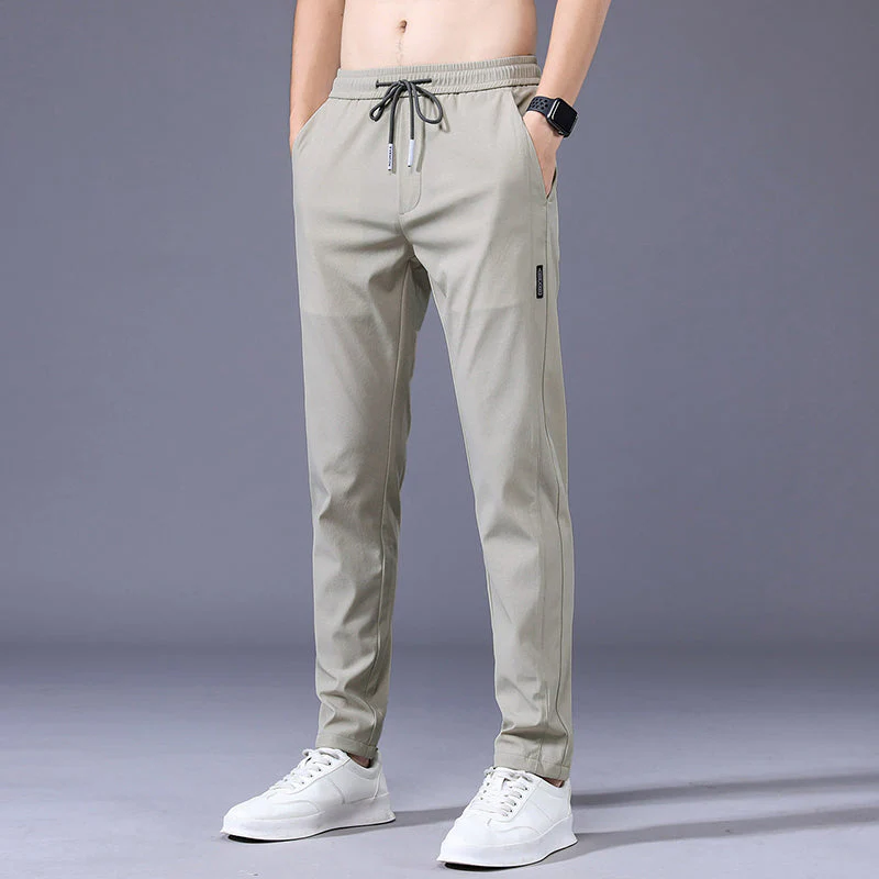 Lars | Dunne elastische heren joggingbroek in effen kleur - Image 2