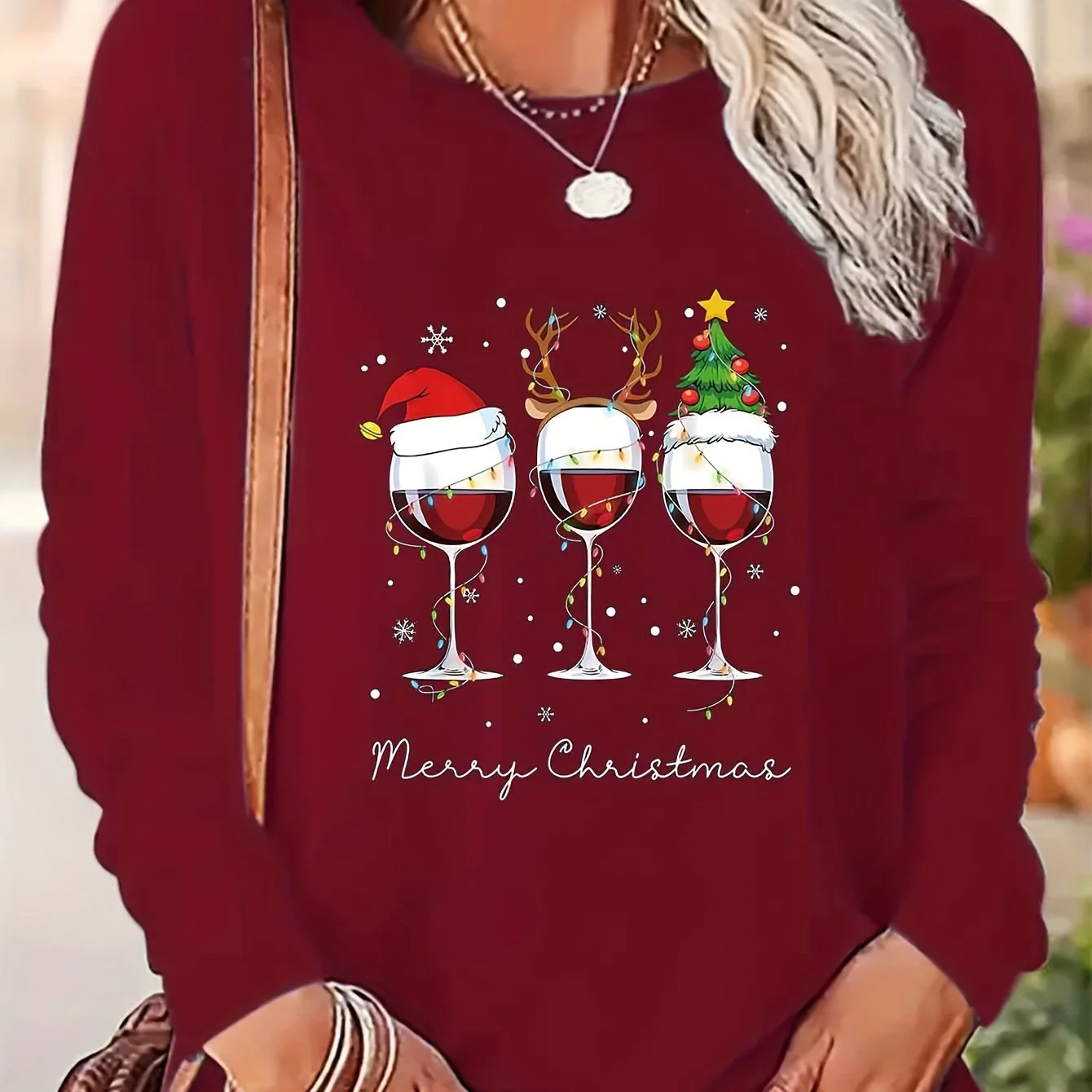 Lotte | Feestelijk T-shirt met kerstprint en lange mouwen - Image 13