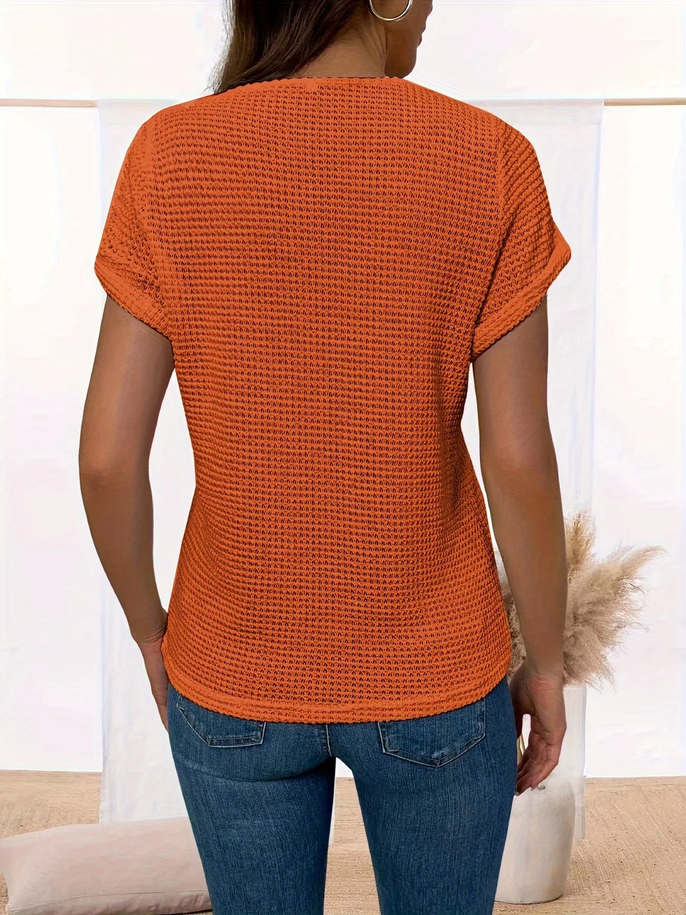Lotte | Kanten inzetstukken t-shirt met ronde hals - Image 24