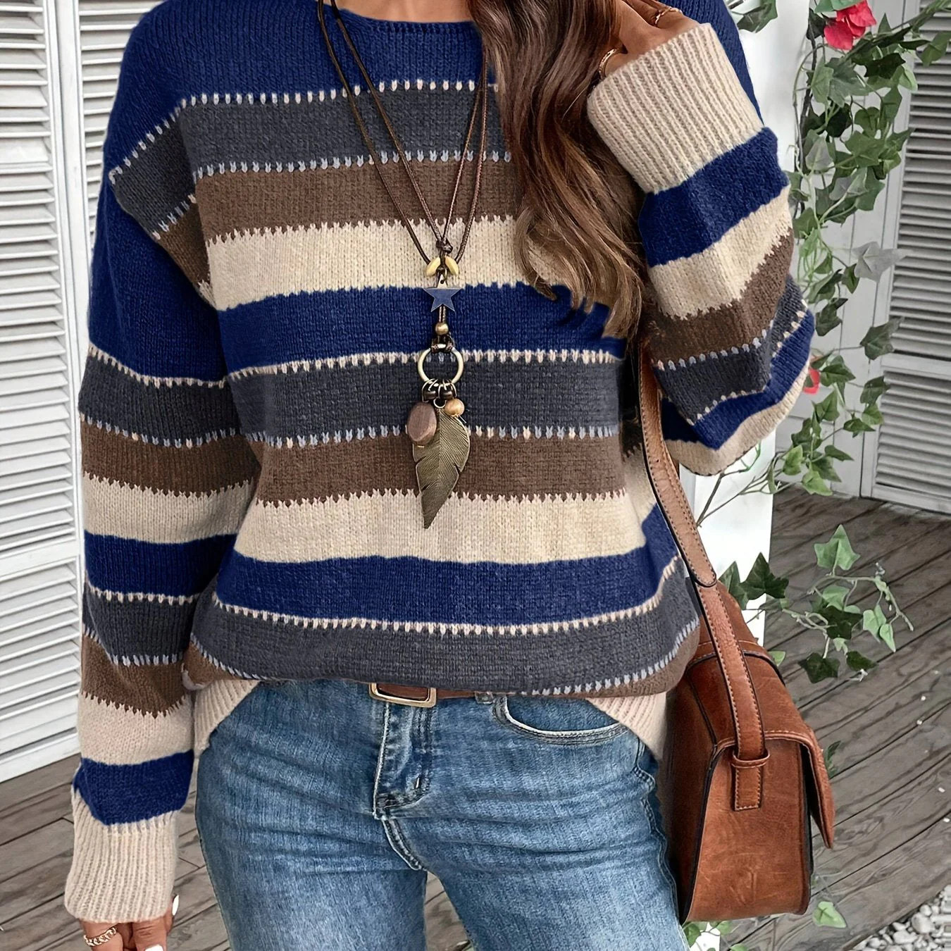 Lotte | Kleurrijke crew neck sweater met drop shoulder en lange mouw - Image 23