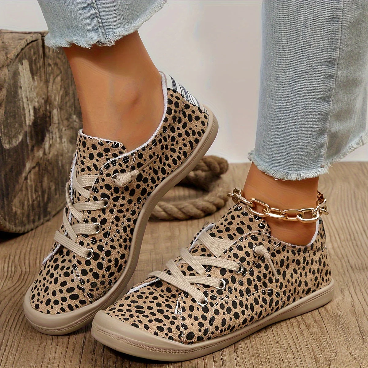 Leopard | Luipaardprint damessneakers in lage stijl - Image 3