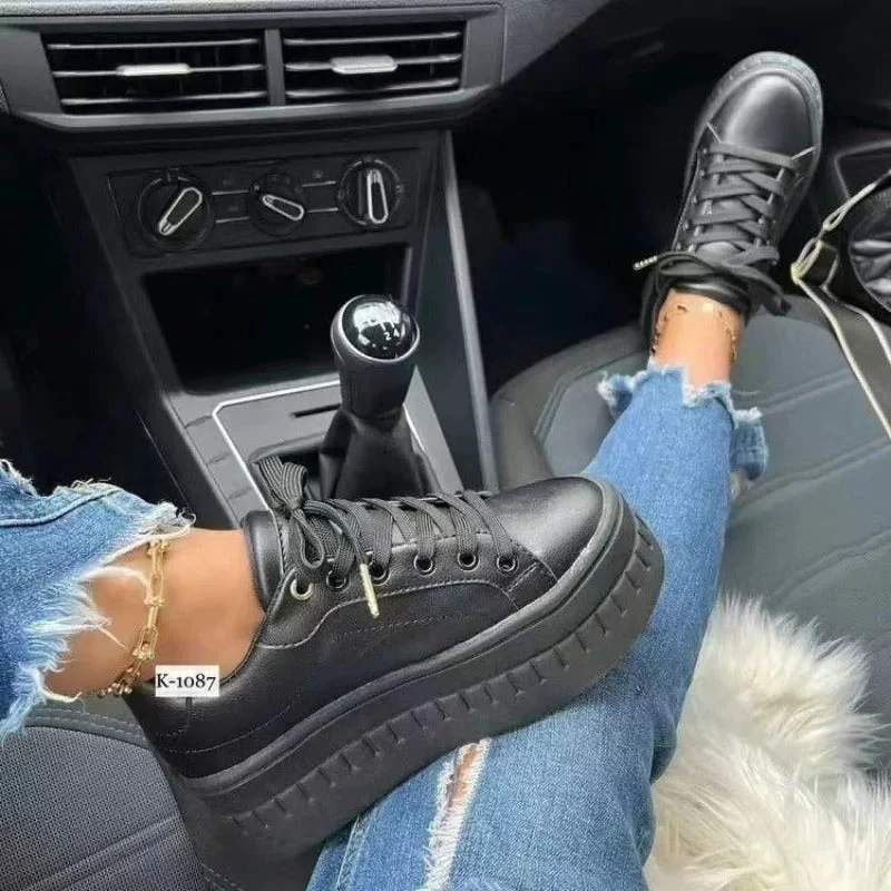 Lotte | Stoere rubberen sneakers - Image 5