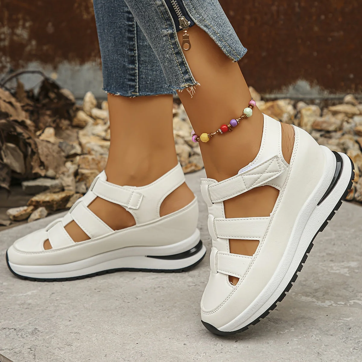 Lotte | Zachte zool platform sandalen met ronde neus - Image 2