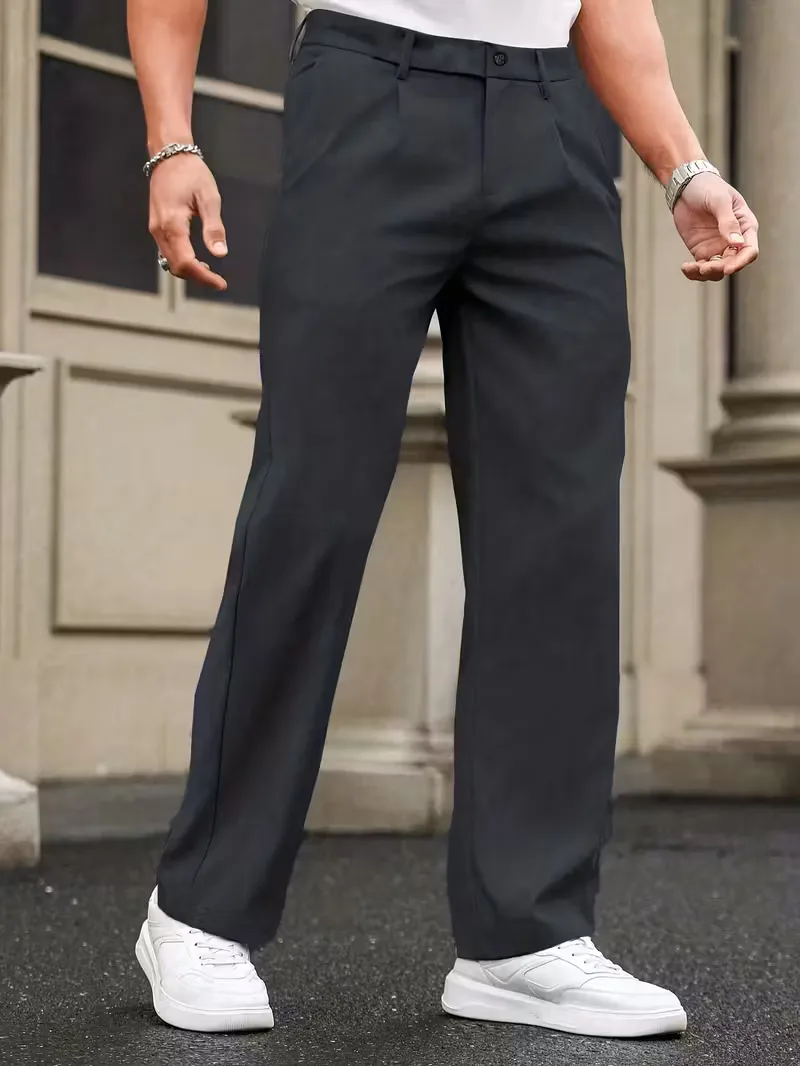 Rechte broek met geplooide details en zijzakken - Image 9