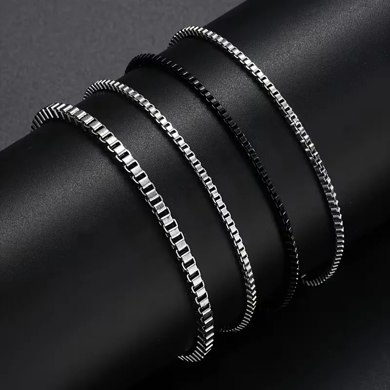 Set van vier minimalistische armbanden - Image 3