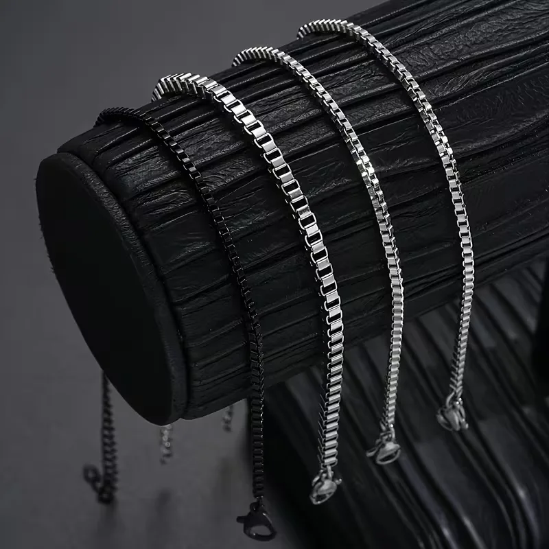 Set van vier minimalistische armbanden - Image 5