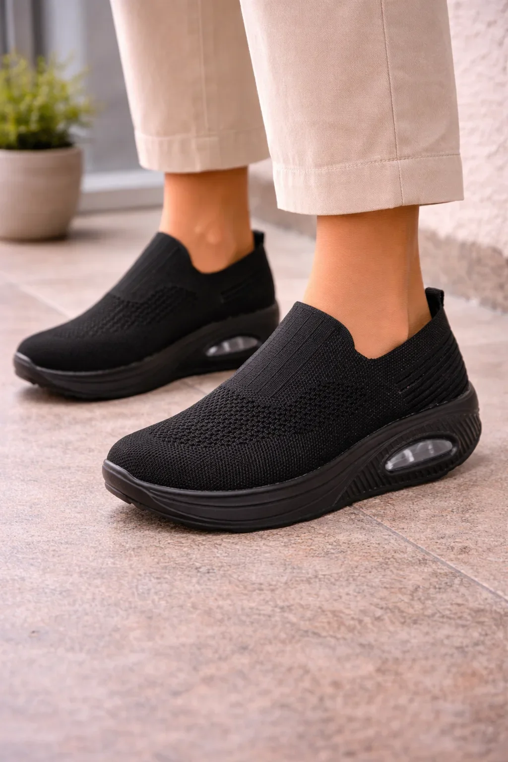 Slip-on sneakers met luchtkussen - Image 3