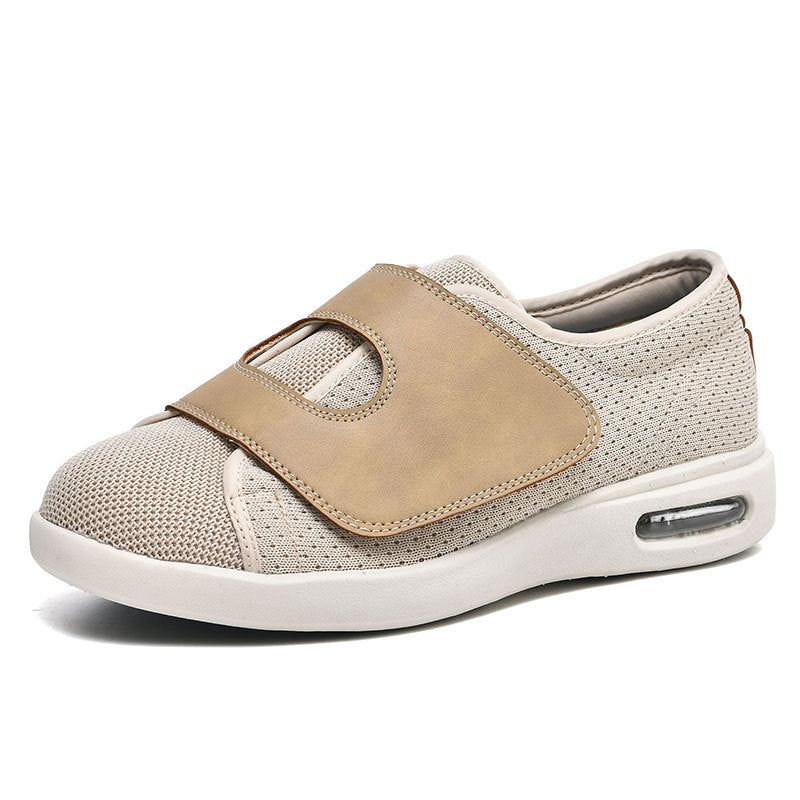 Sneakers met extra brede pasvorm en klittenbandsluiting - Image 4