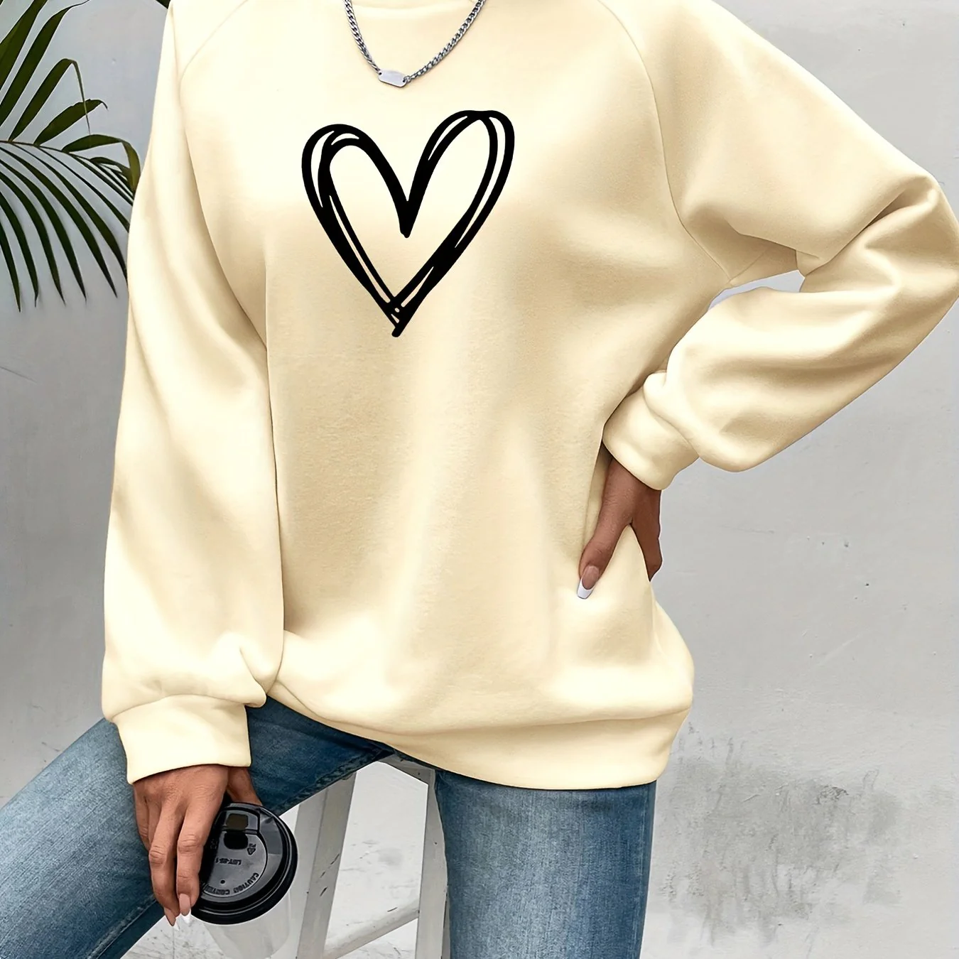 Sophie | Casual sweatshirt met hartprint - Image 16