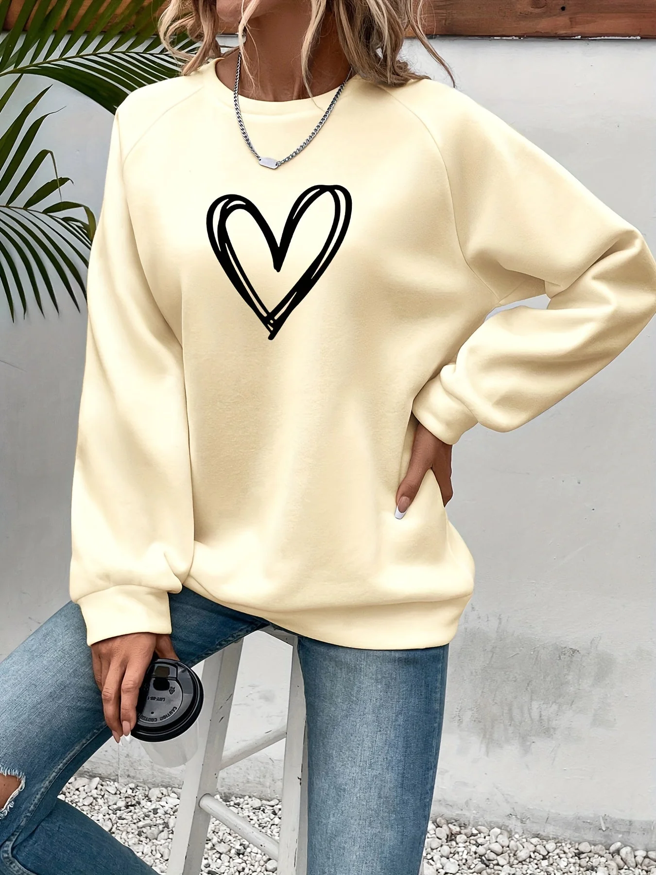 Sophie | Casual sweatshirt met hartprint - Image 18