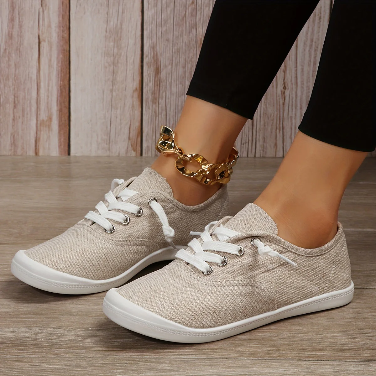 Sophie | Effen dames sneakers met casual stijl - Image 3