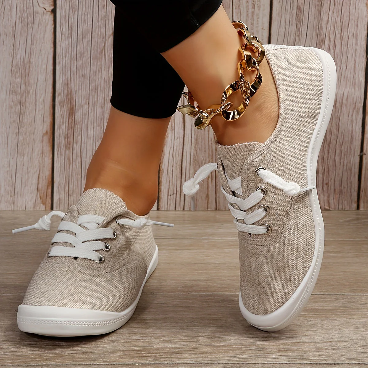 Sophie | Effen dames sneakers met casual stijl - Image 4