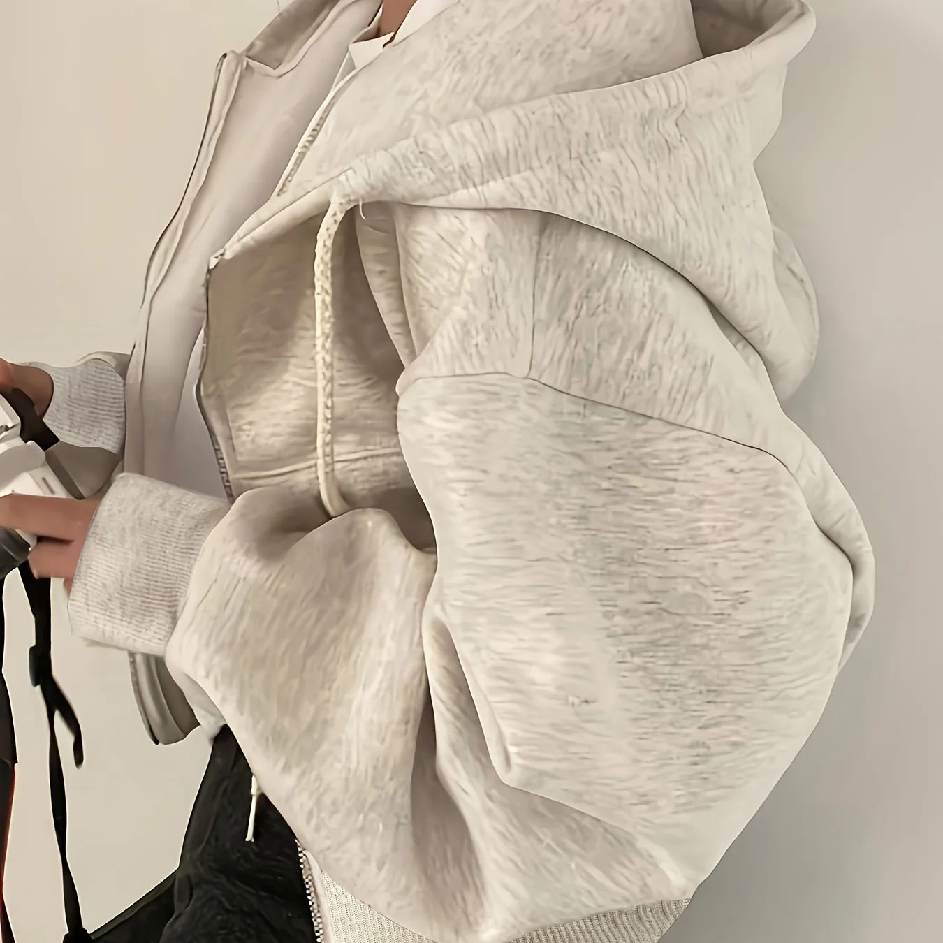 Sophie | Effen hoodie met rits en trekkoord - Image 8