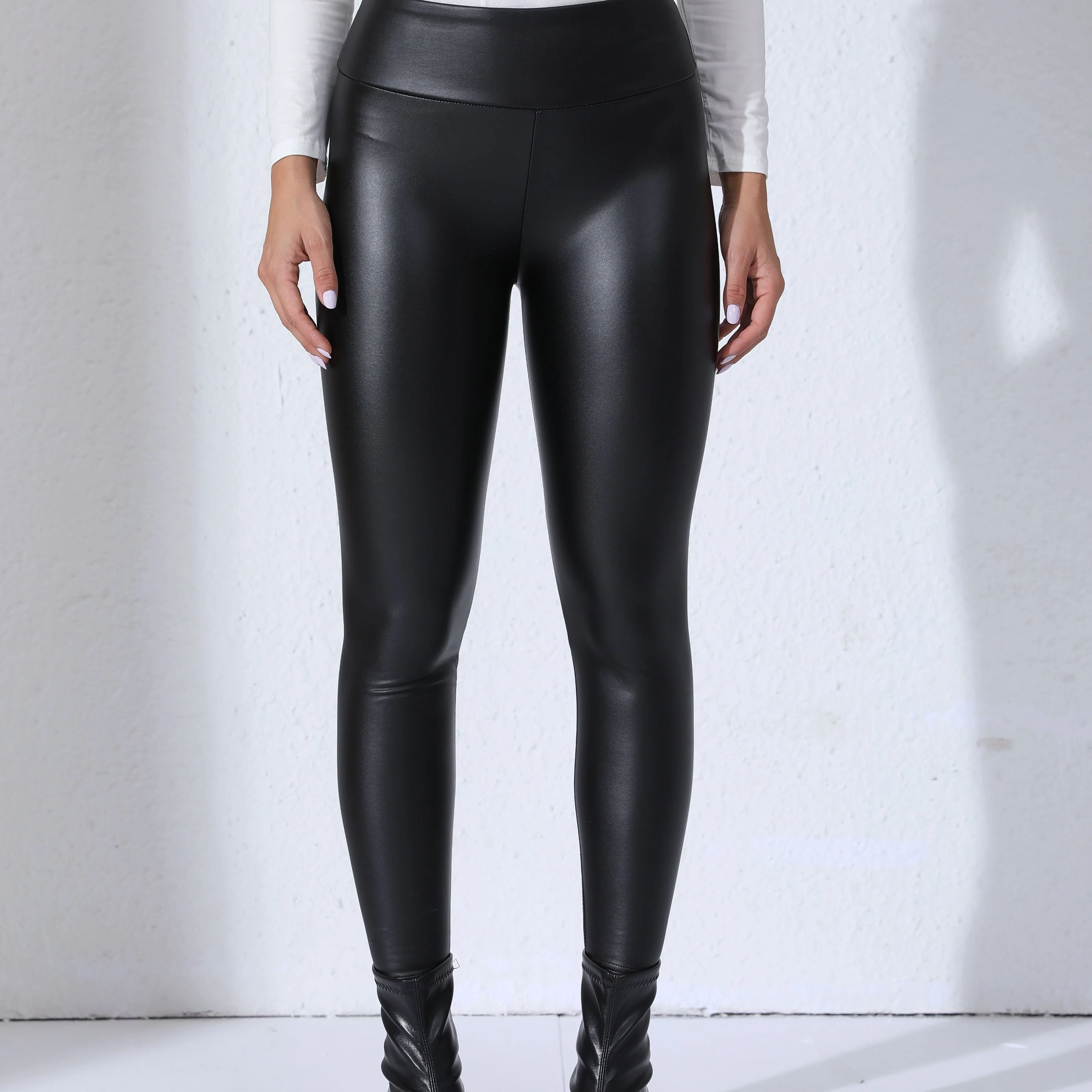 Sophie | PU leren outdoor sportleggings - Image 3